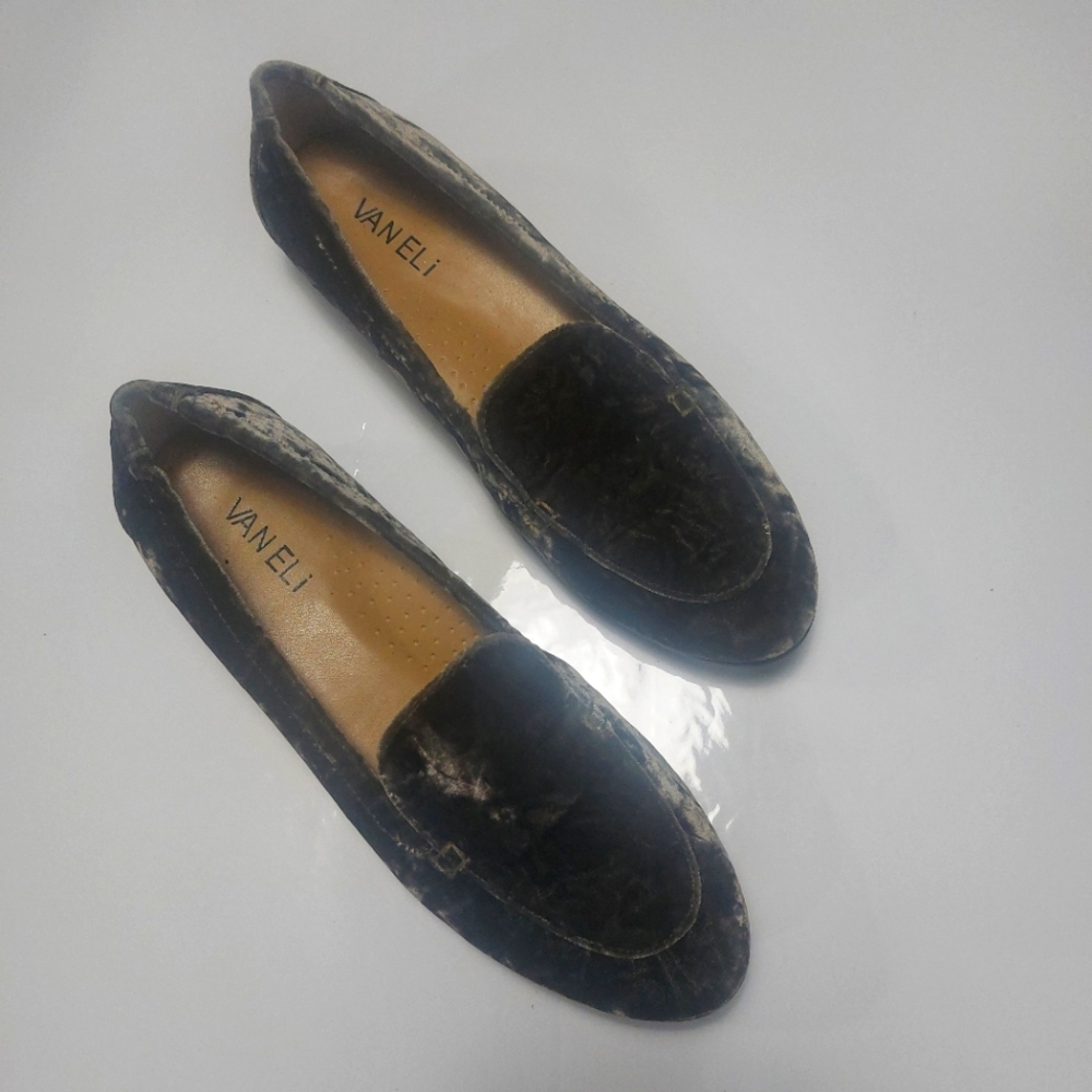 Vaneli Women's Crushed Velvet Loafers Size 7M